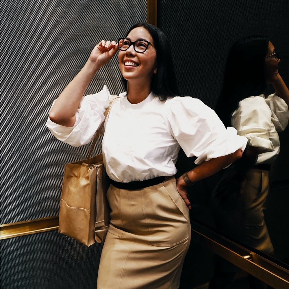 Meet your Posher, Annie